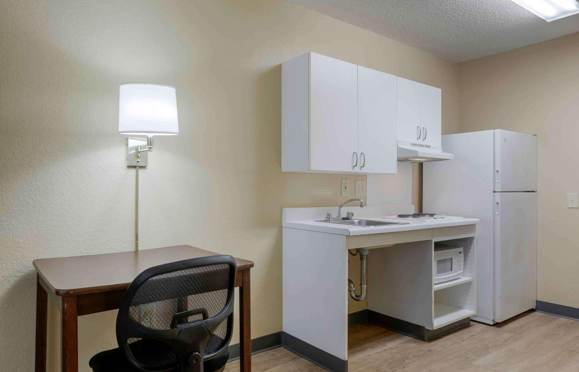 Extended Stay America Suites - Akron - Copley - East Exteriör bild